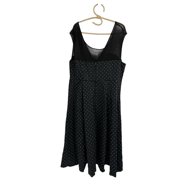 Torrid Fit & Flare Mesh Bodice Polka Dot MIDI Knee Length Dress Pin Up Size 18 - Picture 12 of 13